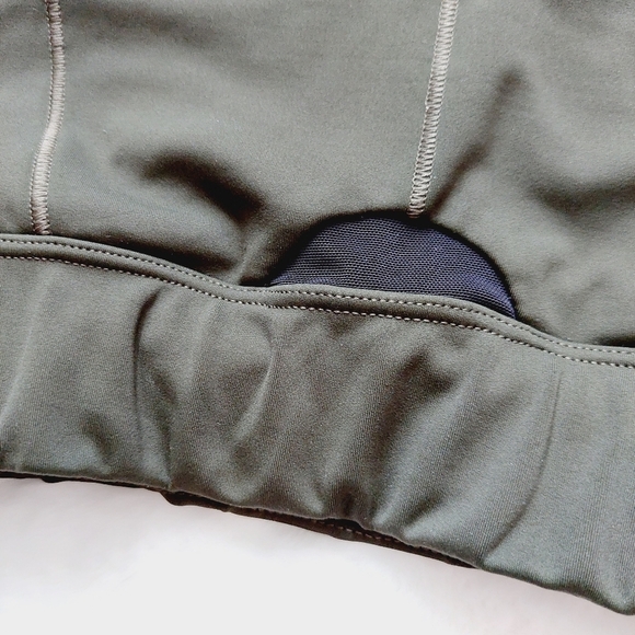 Athleta Black and Green Polyester and Spandex Elastic Sport Comfy Bustier P666 - Picture 2 of 8